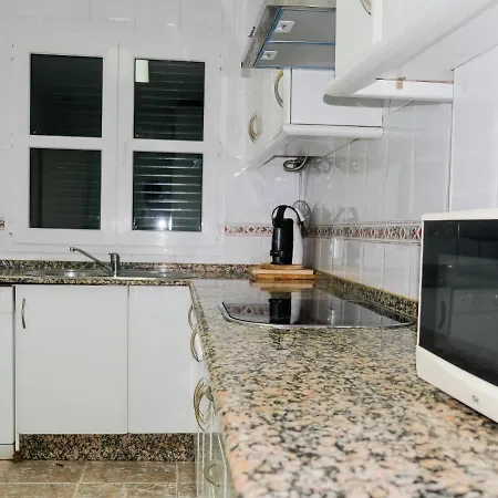 Casa Con Terraza Y Barbacoa En Conil *