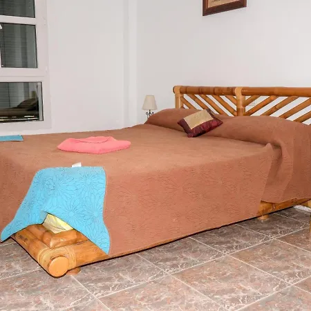 Casa Con Terraza Y Barbacoa En Conil Conil De La Frontera
